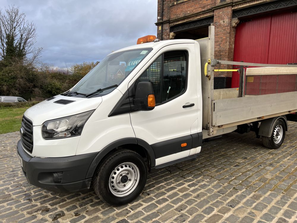 Ford  Transit Dropside With Tail Lift 2.0 TDCI 350/130ps L4
